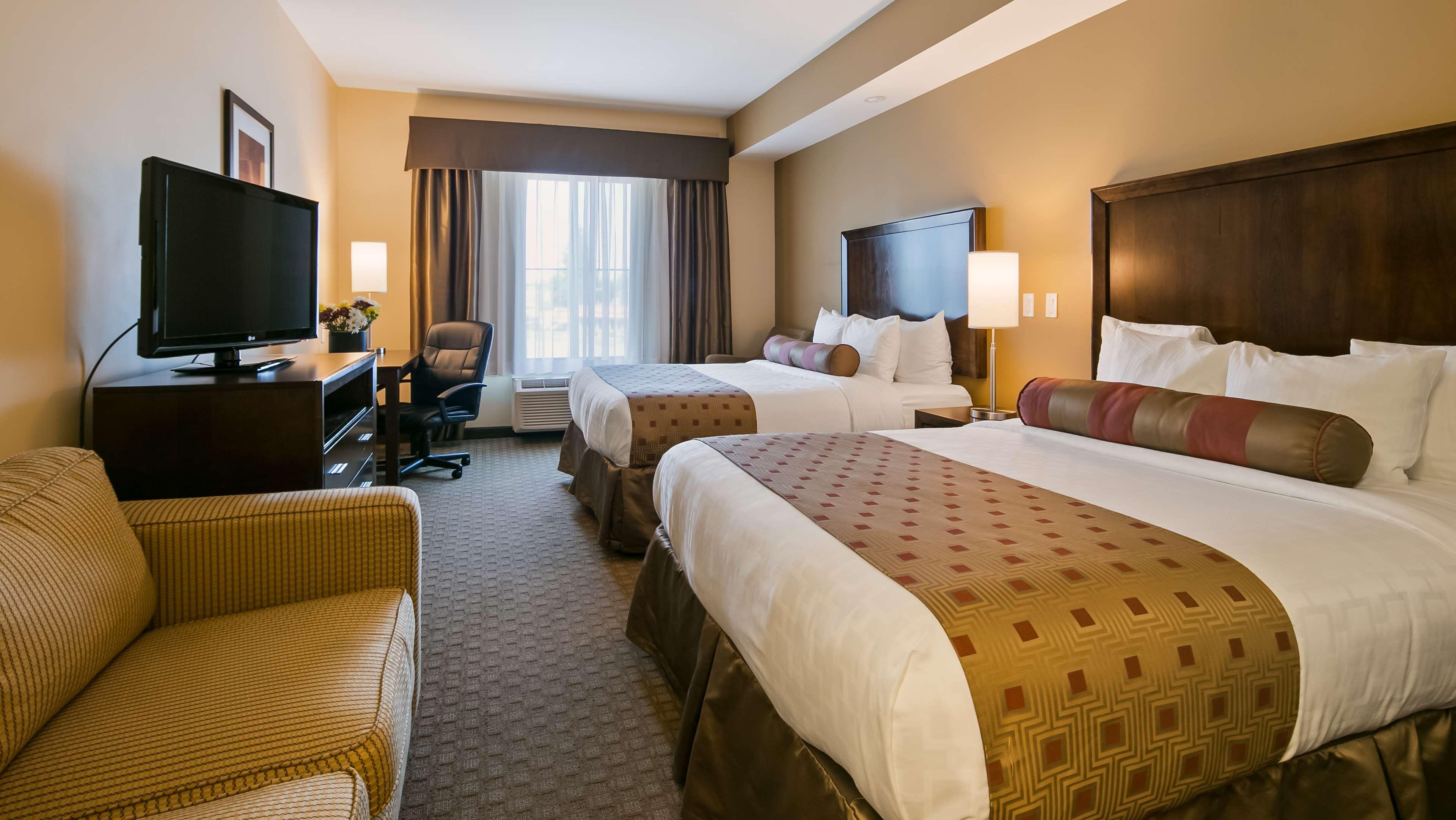 Western Inn&suites Hotel