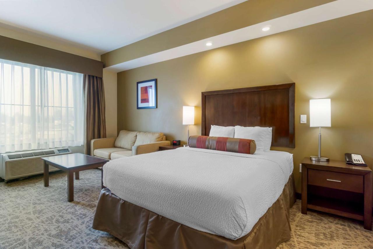 Western Inn&suites