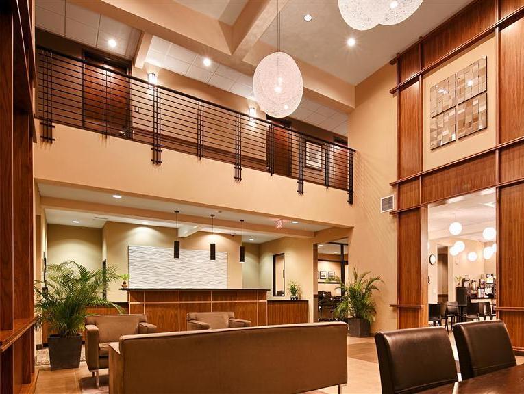 Western Inn&suites