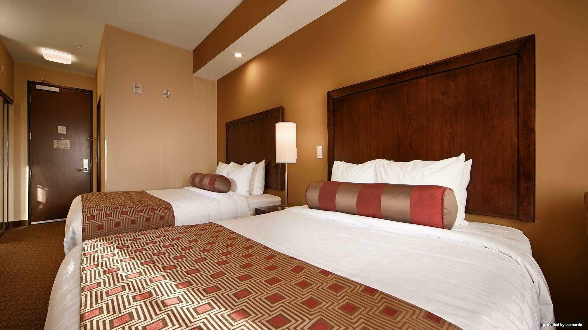 Hotel Western Inn&suites